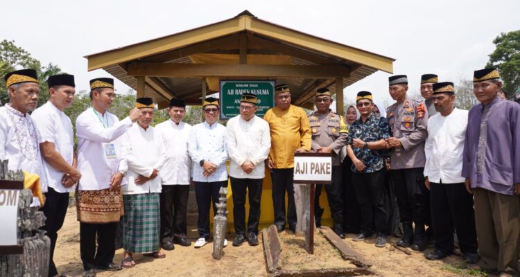 Ketua DPRD PPU, Syahrudin Haul Ke-3 serta ziarah kubur makam beberapa pahlawan lokal Penajam Paser Utara (PPU).