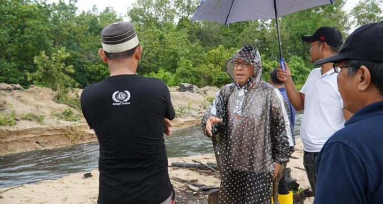 Pj Bupati PPU tinjau lokasi banjir