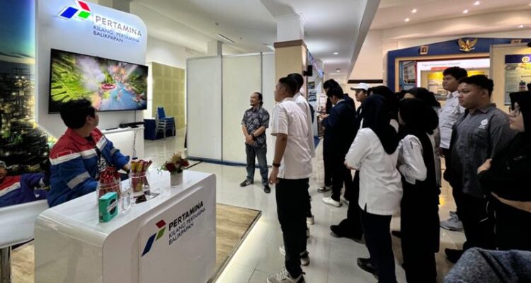 booth KPB di PEM Akamigas