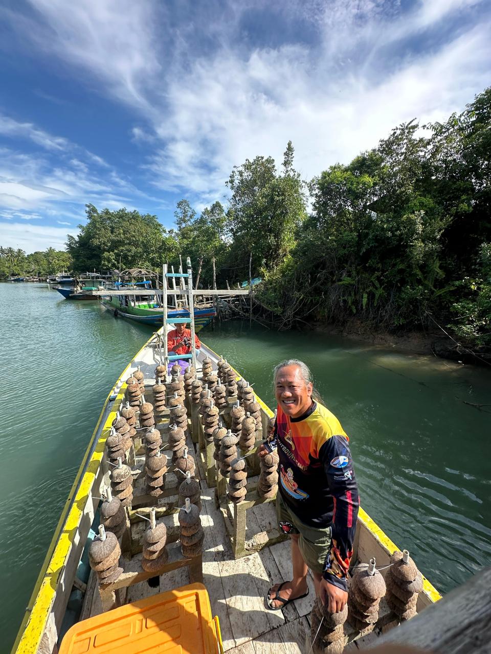 Limbah FABA yang dihasilkan PLTU Kalselteng 2 dikelola menjadi rumah ikan untuk konservasi laut di perairan Kotabaru.