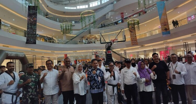 Pembukaan Kejuaraan Bola Basket 3x3 Piala Gubernur Kaltim 2024.
