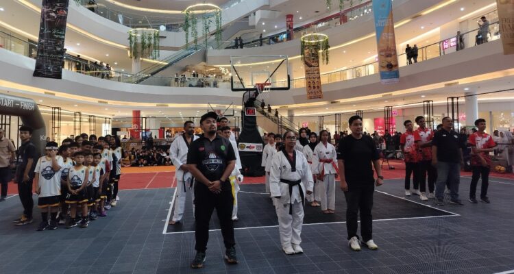 Pelatih Akademi Bola Basket Dispora Kaltim, Andaz Hermana.