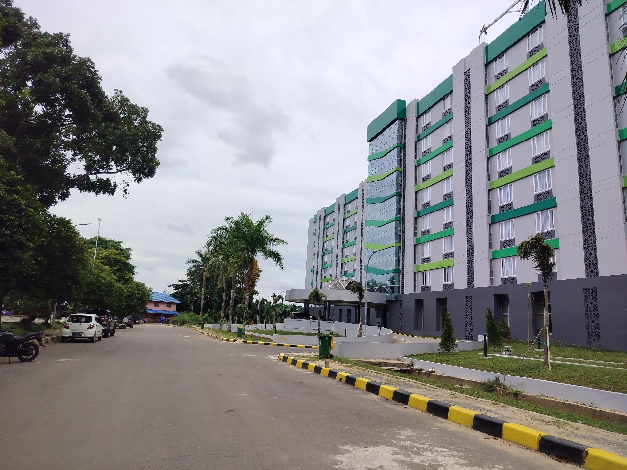 Hotel Atlet Gor Kadrie Oening Samarinda.