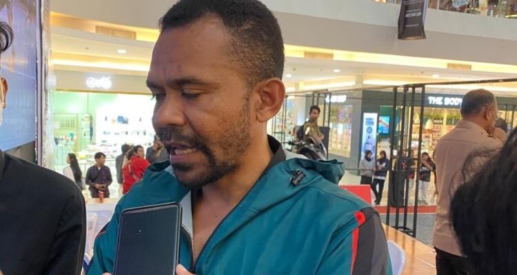 Pelatih Akademi Taekwondo Dispora Kaltim, Junaidi Alfred Blegur Sabeum.